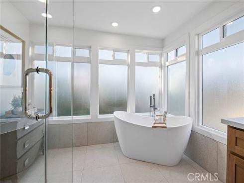 25 Rue Grand Ducal , Newport Beach, CA