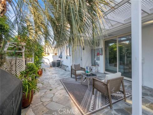 25  Rue Grand Ducal  , Newport Beach, CA