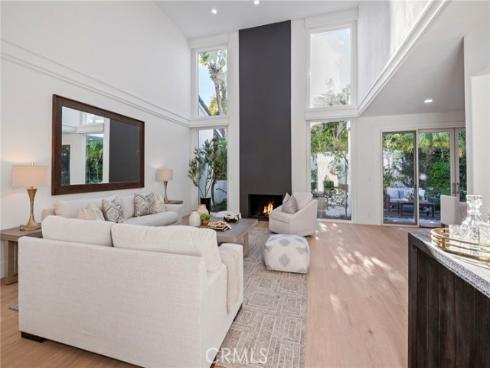 25 Rue Grand Ducal , Newport Beach, CA