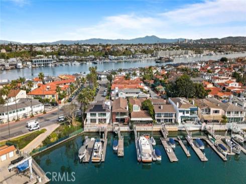205  Via Lido Soud  , Newport Beach, CA