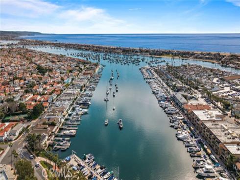 205  Via Lido Soud  , Newport Beach, CA