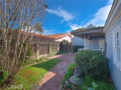 415 San Bernardino , Newport Beach, CA