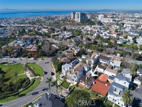 415 San Bernardino , Newport Beach, CA