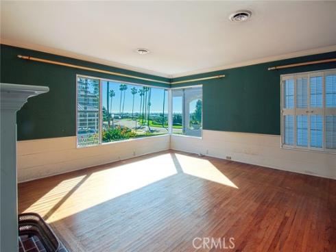 415 San Bernardino , Newport Beach, CA