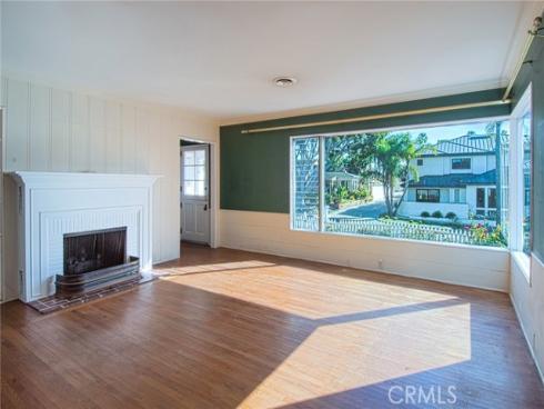 415 San Bernardino , Newport Beach, CA