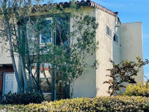 2225 Vista Huerta , Newport Beach, CA