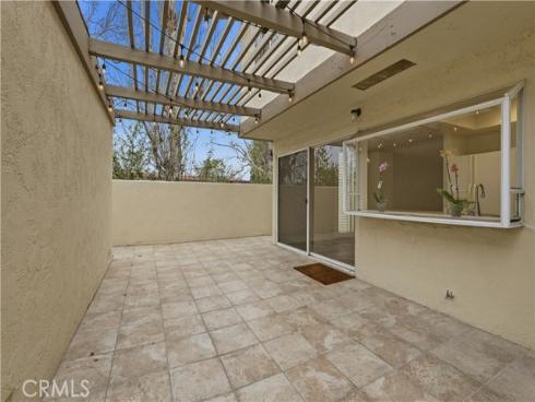 2225 Vista Huerta , Newport Beach, CA