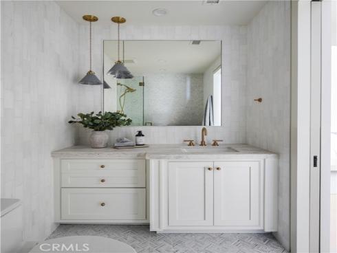 1962 Port Cardiff , Newport Beach, CA