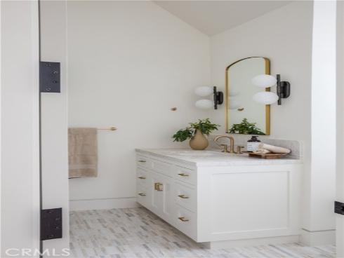 1962 Port Cardiff , Newport Beach, CA