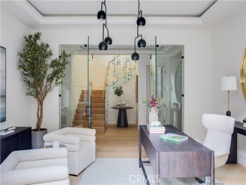 1962 Port Cardiff , Newport Beach, CA