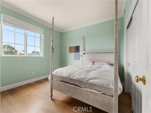 1441 High Bluff , Newport Beach, CA