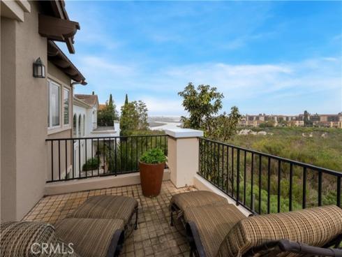 1441 High Bluff , Newport Beach, CA