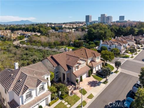 1441 High Bluff , Newport Beach, CA