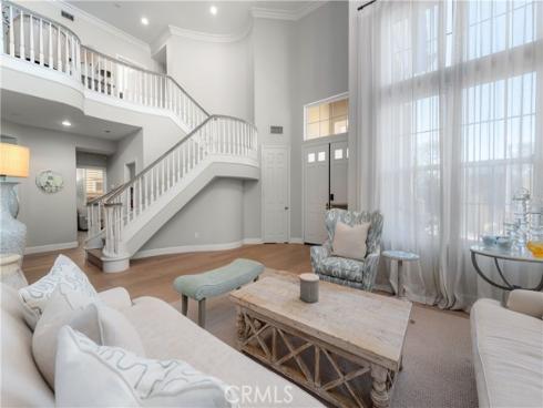 1441 High Bluff , Newport Beach, CA