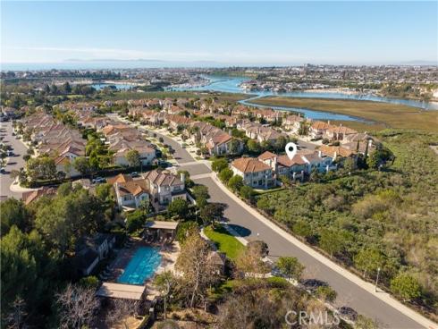 1441 High Bluff , Newport Beach, CA