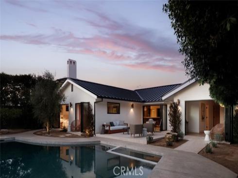 2437 Windward , Newport Beach, CA