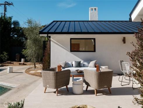 2437 Windward , Newport Beach, CA