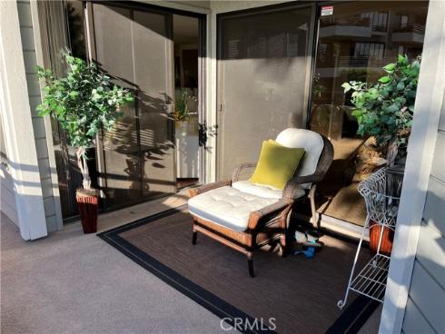 280 Cagney Lane 115 , Newport Beach, CA