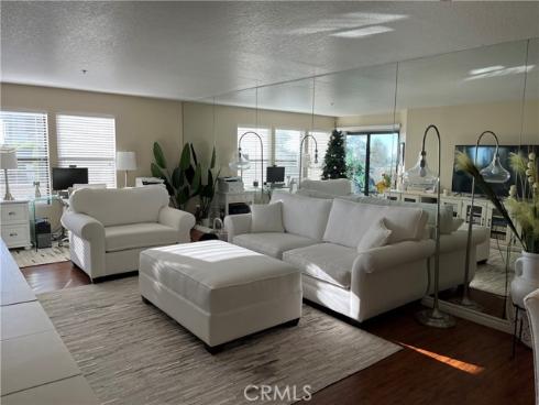 280 Cagney Lane 115 , Newport Beach, CA