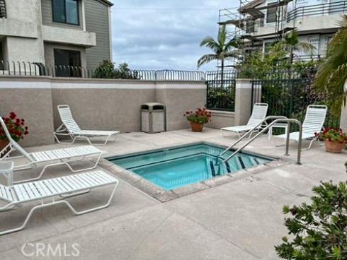 280  Cagney Lane 115  , Newport Beach, CA