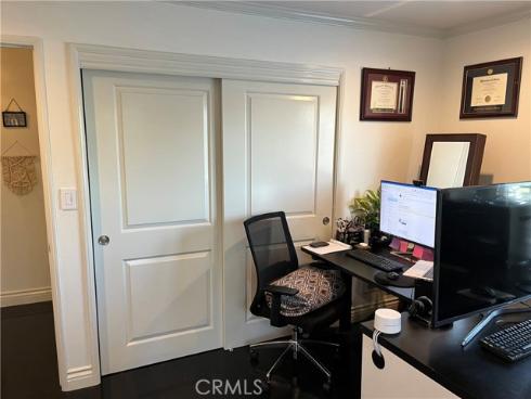 102 Scholz Plaza 149 , Newport Beach, CA