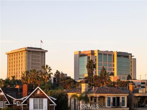 613 36th Street, Newport Beach, CA