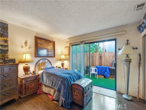 3209 Clay , Newport Beach, CA