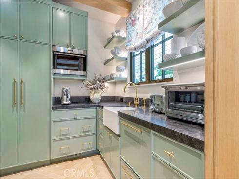 2571 Vista , Newport Beach, CA