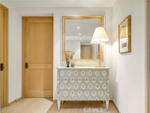 2571 Vista , Newport Beach, CA