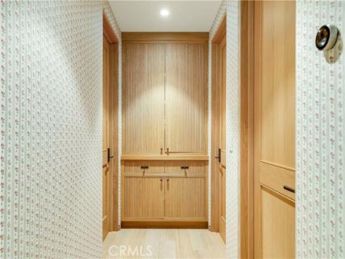 2571 Vista , Newport Beach, CA