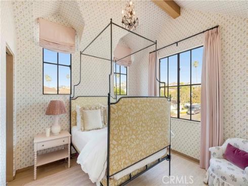 2571 Vista , Newport Beach, CA