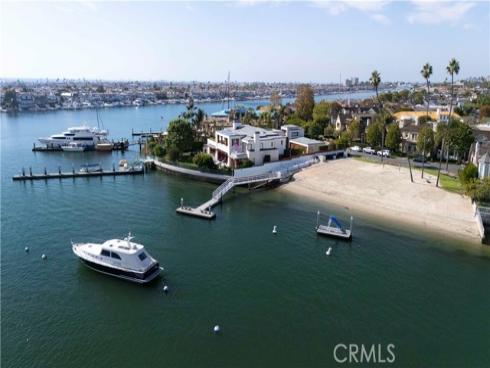 2571 Vista , Newport Beach, CA