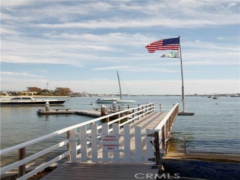 2571 Vista , Newport Beach, CA