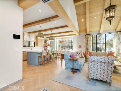 2571 Vista , Newport Beach, CA