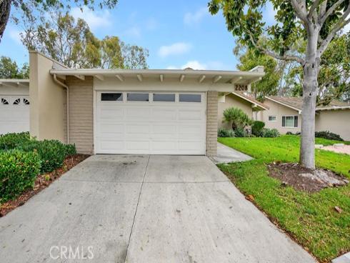 2208 Fortuna , Newport Beach, CA