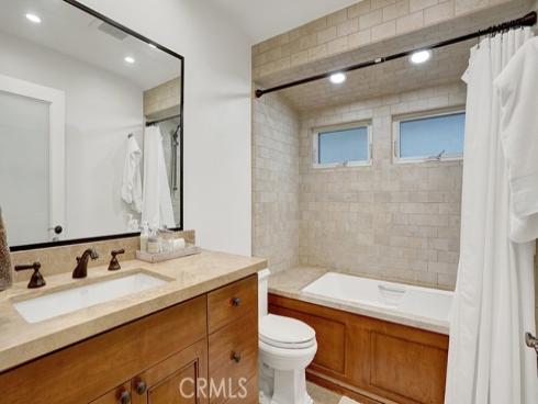 2208 Fortuna , Newport Beach, CA