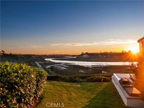 1954  Vista Caudal  , Newport Beach, CA