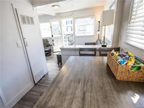 1825 W Balboa Boulevard, Newport Beach, CA