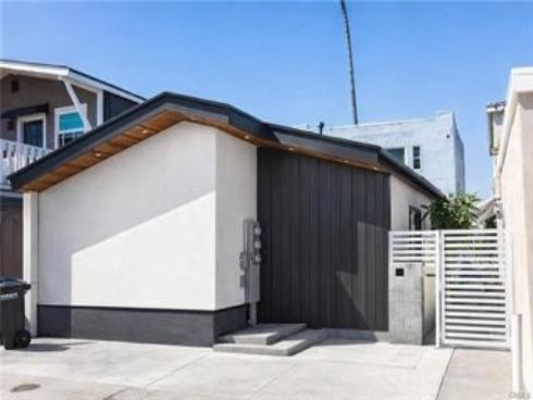 1825 W Balboa Boulevard, Newport Beach, CA