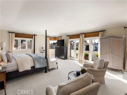 22 Belmont , Newport Beach, CA