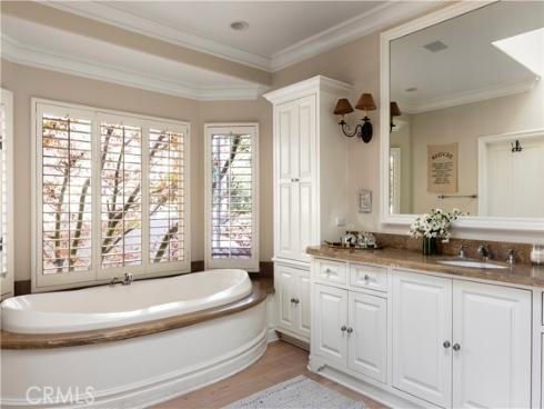 22 Belmont , Newport Beach, CA