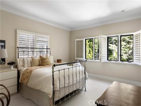 22 Belmont , Newport Beach, CA