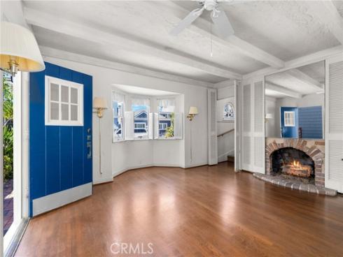 216  Amethyst  , Newport Beach, CA