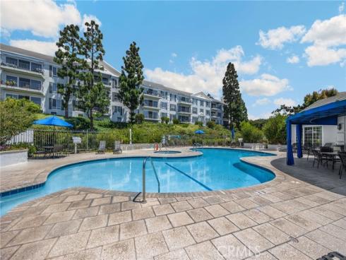 300 Cagney 215 , Newport Beach, CA