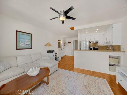 300 Cagney 215 , Newport Beach, CA