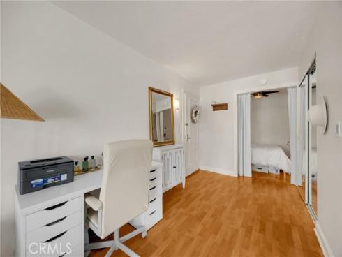 300 Cagney 215 , Newport Beach, CA