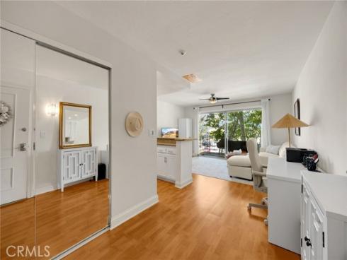 300 Cagney 215 , Newport Beach, CA