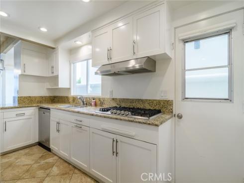 302 S Bay Front , Newport Beach, CA