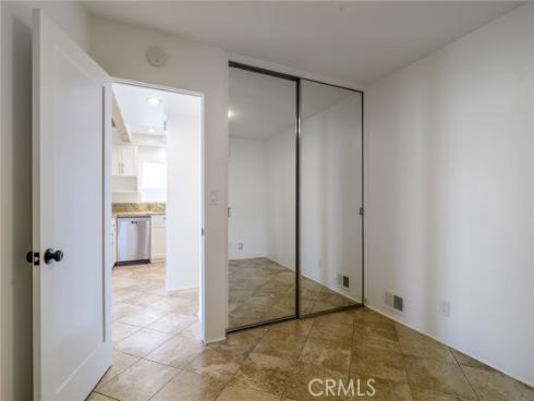 302 S Bay Front , Newport Beach, CA