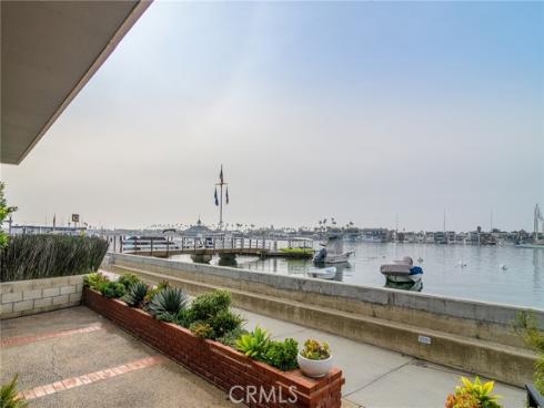 302 S Bay Front , Newport Beach, CA